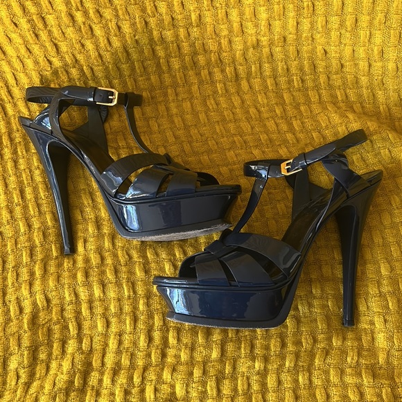 YSL TRIBUTE PLATFORM SANDALS IN PATENT LEATHER 38, navy blue - Picture 7 of 9